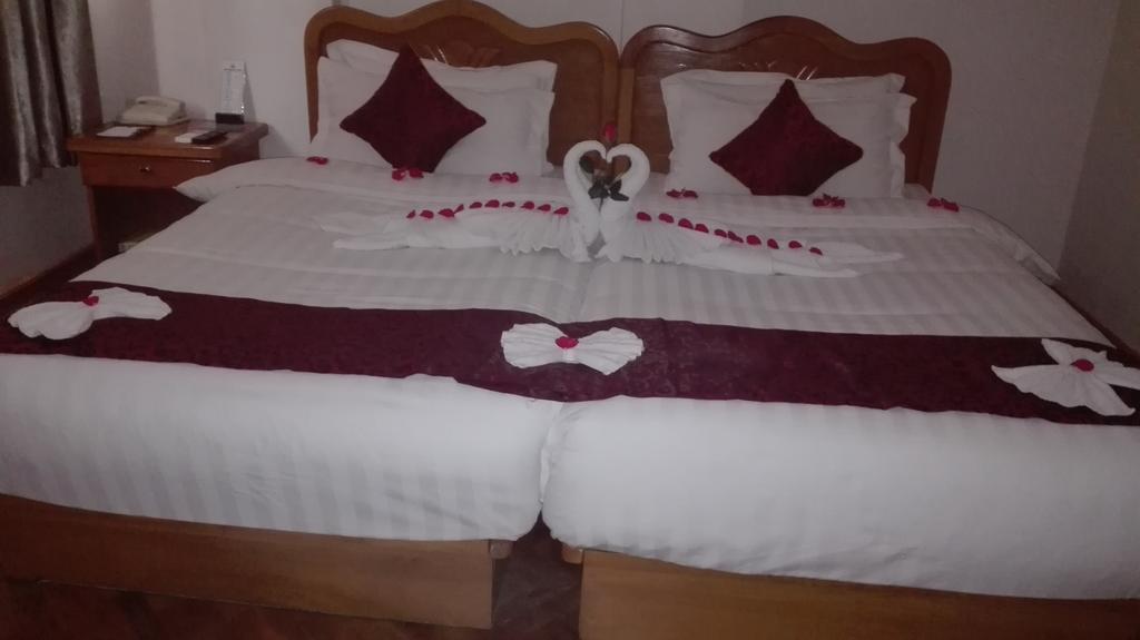 Hotel Dingar 만달레이 외부 사진