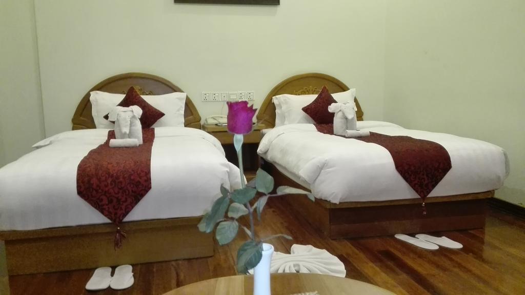 Hotel Dingar 만달레이 외부 사진