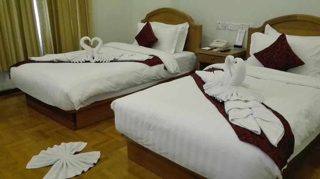 Hotel Dingar 만달레이 외부 사진