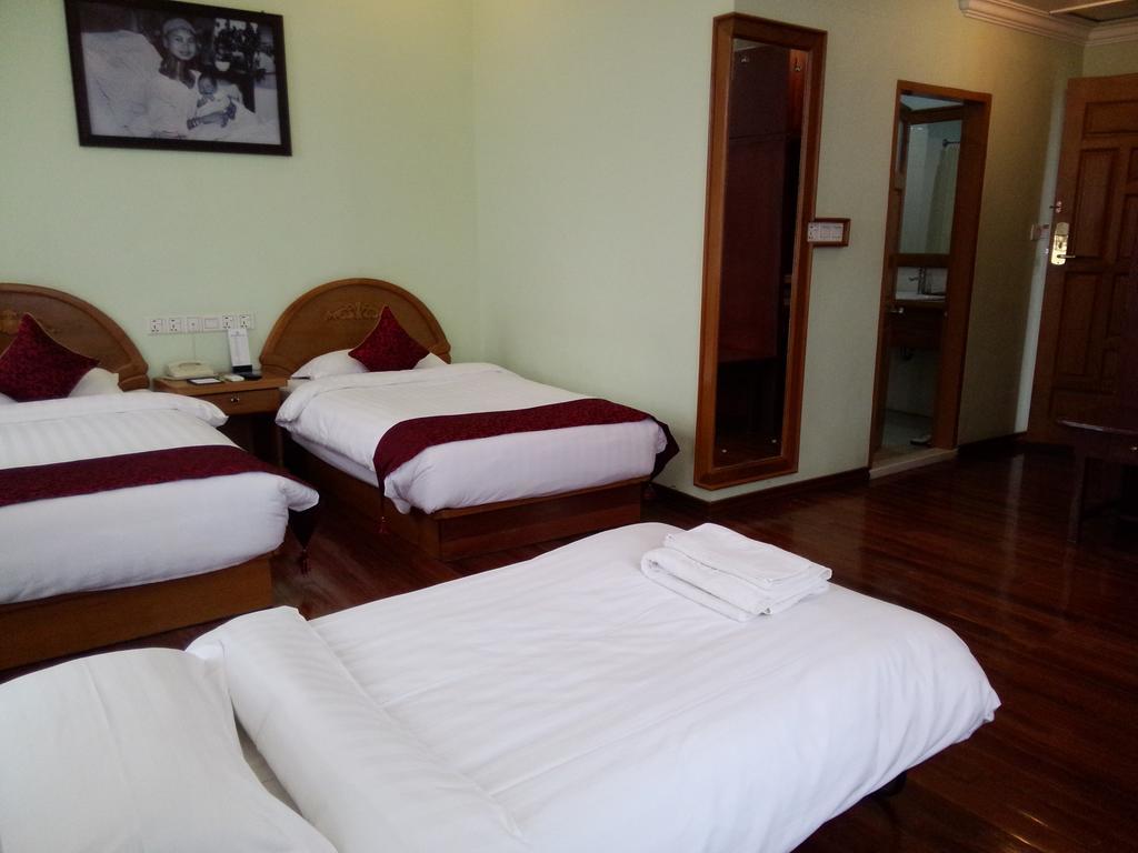 Hotel Dingar 만달레이 외부 사진