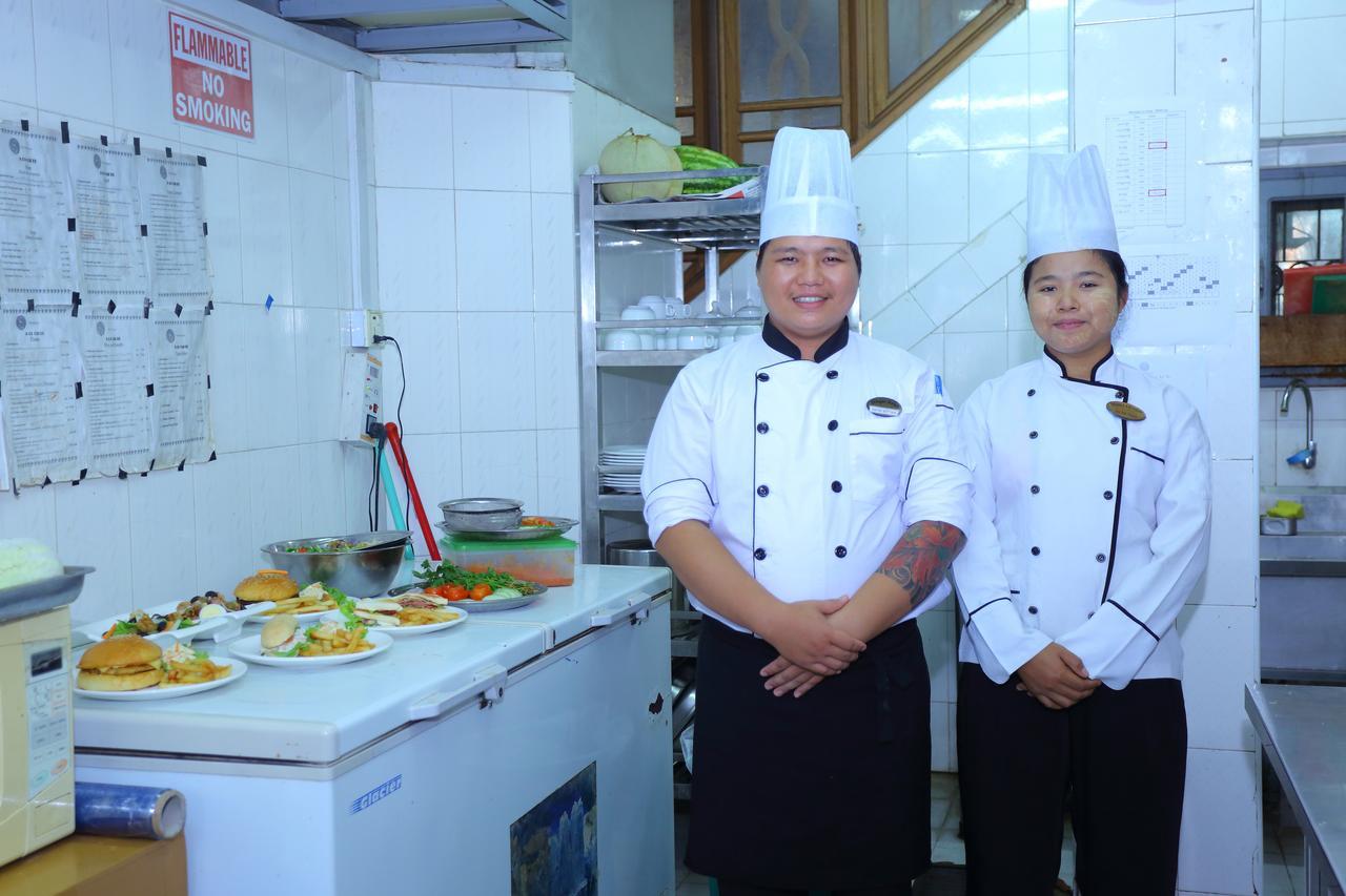 Hotel Dingar 만달레이 외부 사진
