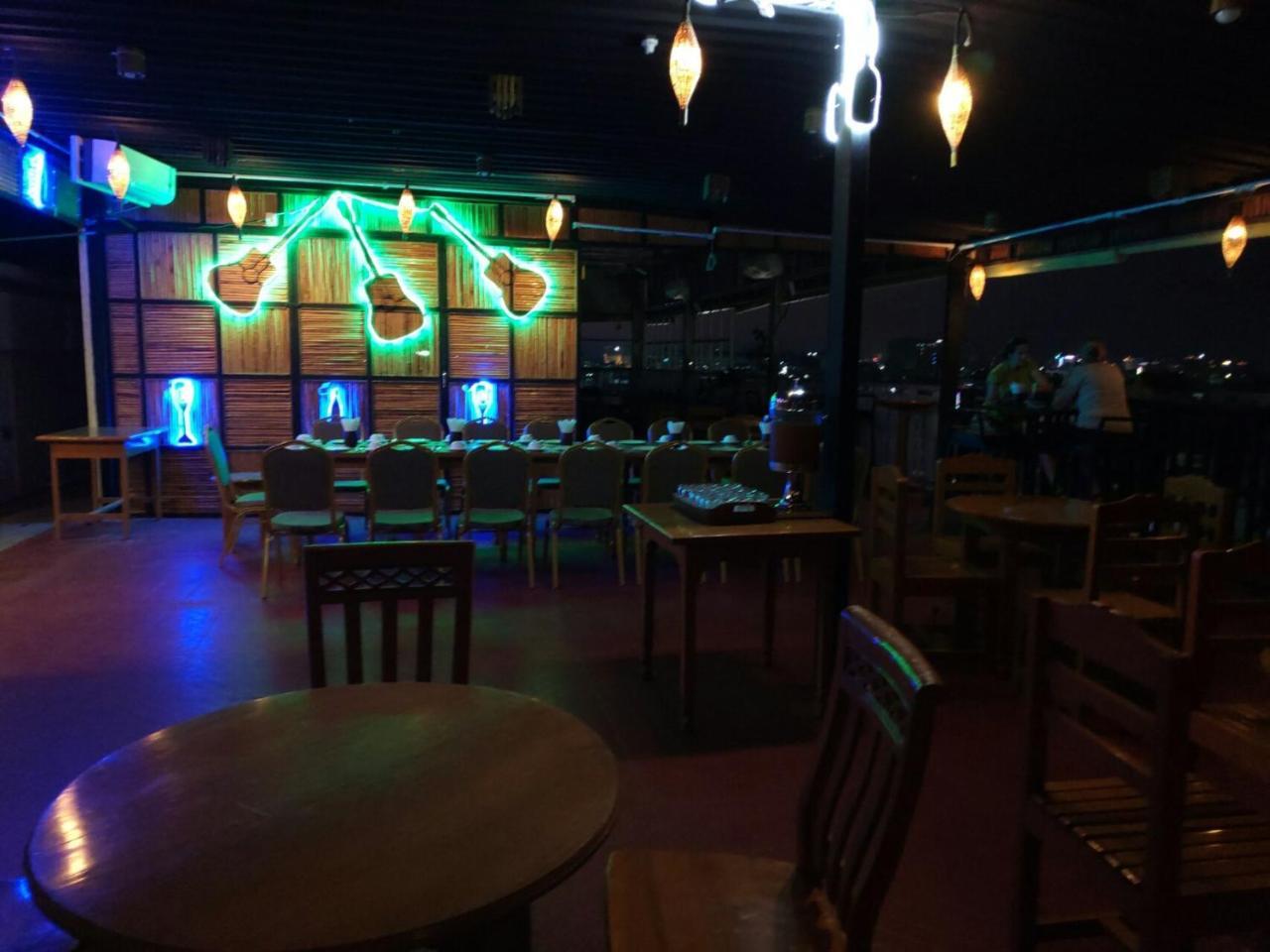Hotel Dingar 만달레이 외부 사진
